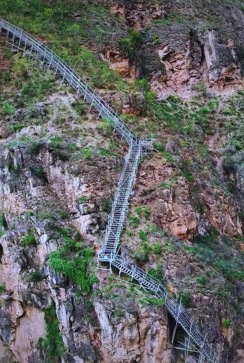 【四川凉山彝族自治州雷波县近3天无症状感染者疫情通报_凉山雷波有什么旅游景点】