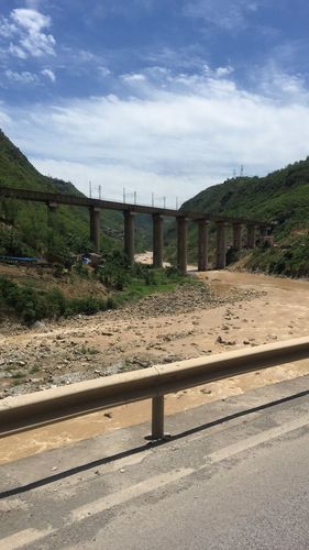 关于路桥区新增本土确诊5例,均在云南省昭通市大关县的信息