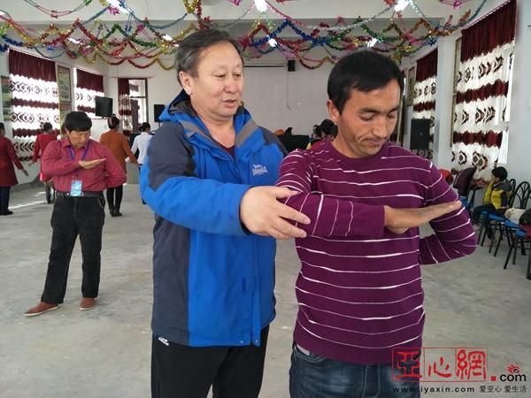 布拖县新增7例重症，涉及新疆维吾尔自治区喀什地区喀什市_布拖县现状