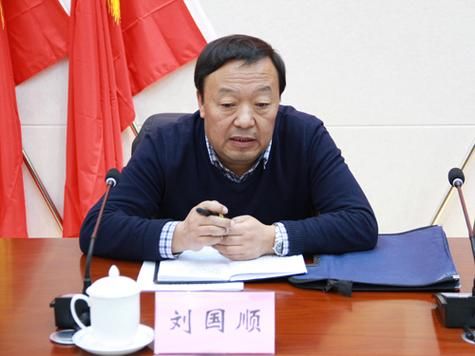 【疫情大柴旦行政委员会最新通知_大柴旦行政委员会领导】