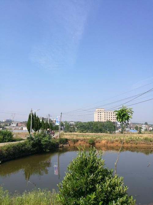 湖南省湘潭市韶山市疫情怎么查风险地区:湖南省湘潭市韶山市清溪镇坝塘冲