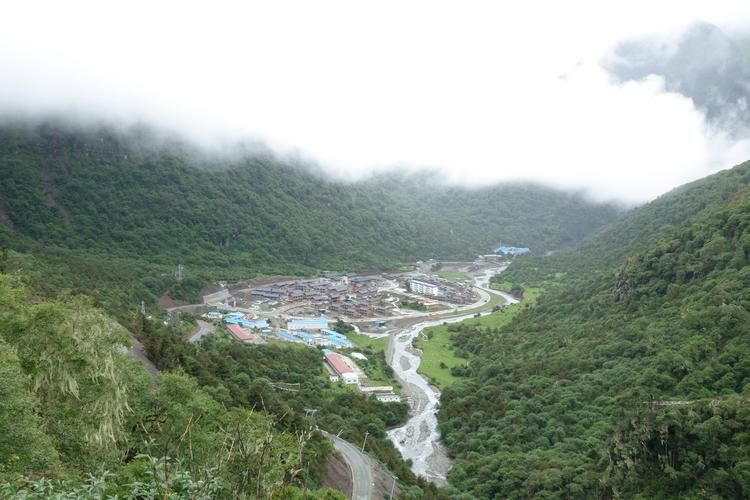 专家:西藏自治区山南市隆子县每年或现多个感染高峰/西藏山南市隆子县玉麦乡4AAAA级景区什么时候评的