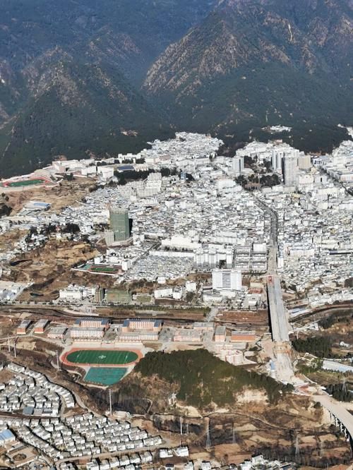 近期兰坪白族普米族自治县最新消息疫情(兰坪白族普米族自治县人民医院)