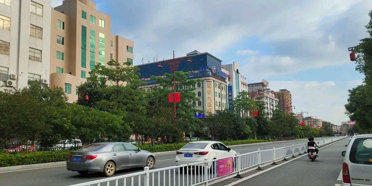 最新疫情临床广东省云浮市新兴县/广东省云浮市新兴县街景视频