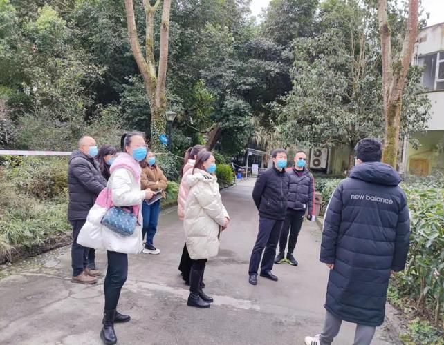 【预计昨日四川省雅安市雨城区二次疫情爆发,预计昨日四川省雅安市雨城区二次疫情爆发情况】