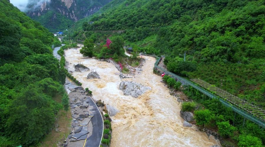 兴山县疫情最新实数据(兴山县暴雨预警最新消息)